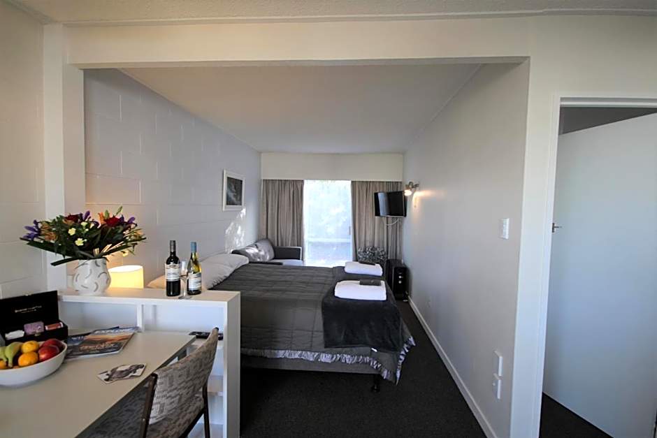 Beach Lodge Motels