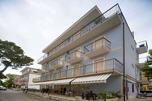Hotel Blue Sky