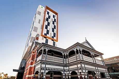 Holiday Inn West Perth By IHG