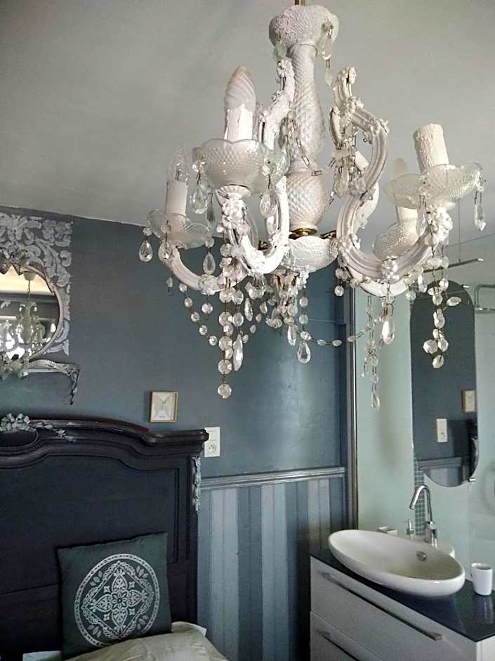 Villa le Lac - Cottage au bord du Lac d' Annecy - chambres -