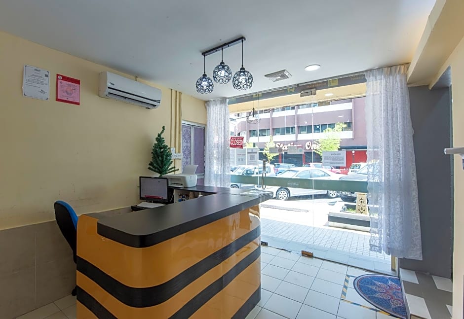 OYO 90254 D Anugerah Hotel