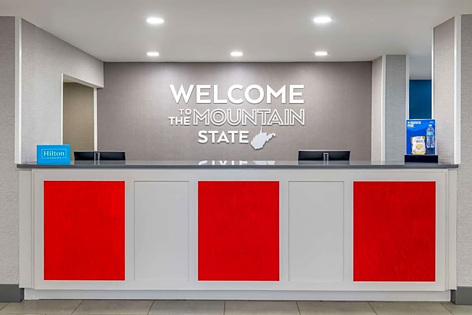 Hampton Inn By Hilton Martinsburg