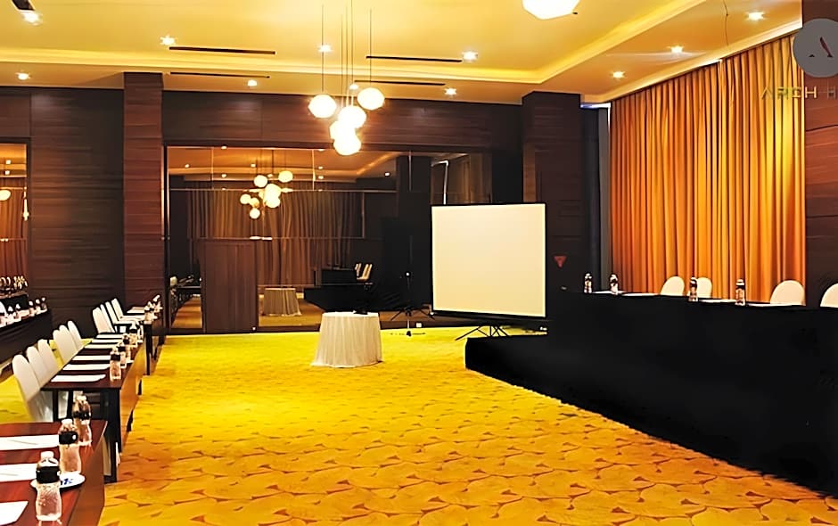 Arch Hotel Bogor