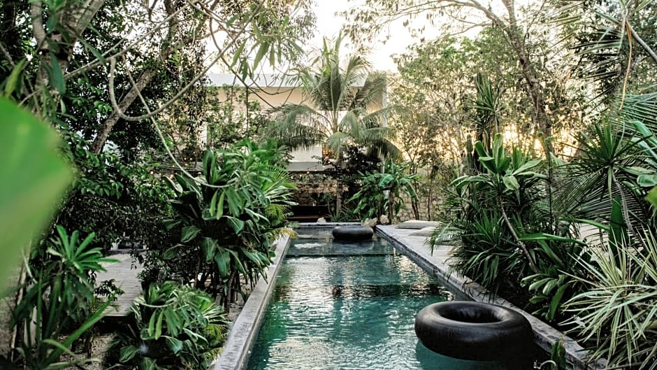 16Tulum