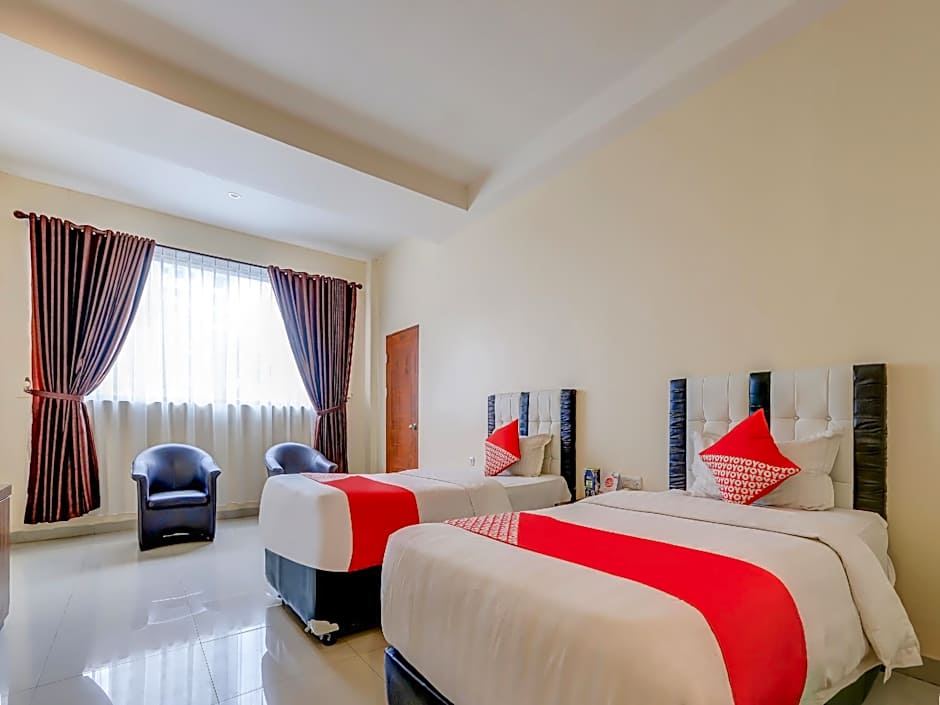 Collection O 90050 Raz Hotel And Convention Syariah