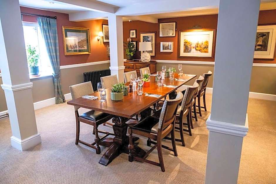 The Globe, Warwick, Warwickshire - Brunning & Price