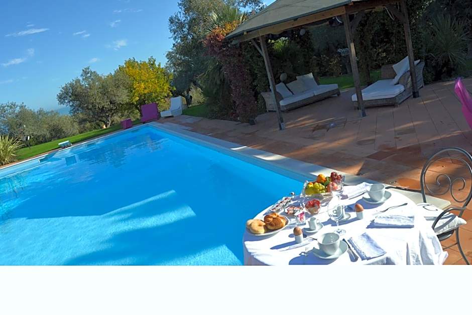 Villa Zagara Luxury Bed And Breakfast