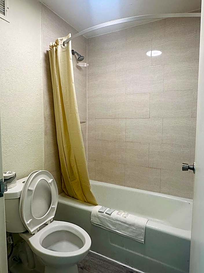 Rodeway Inn Silver Springs - Ocala East