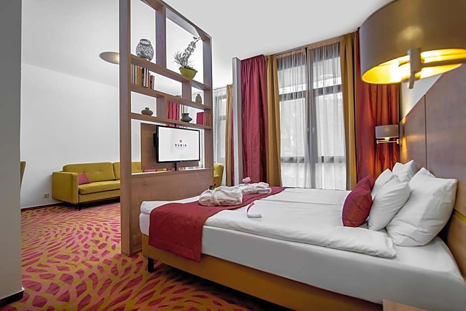 Rubin Wellness & Conference Hotel