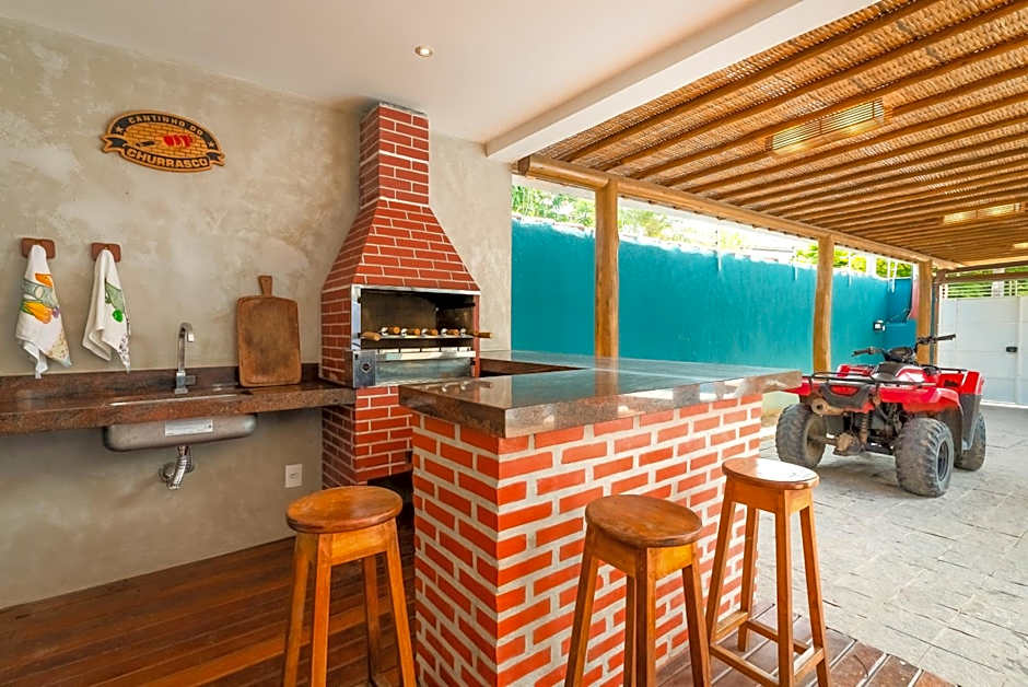 Casa Espaçosa com Piscina e Sauna Privativa! 6 Suítes!