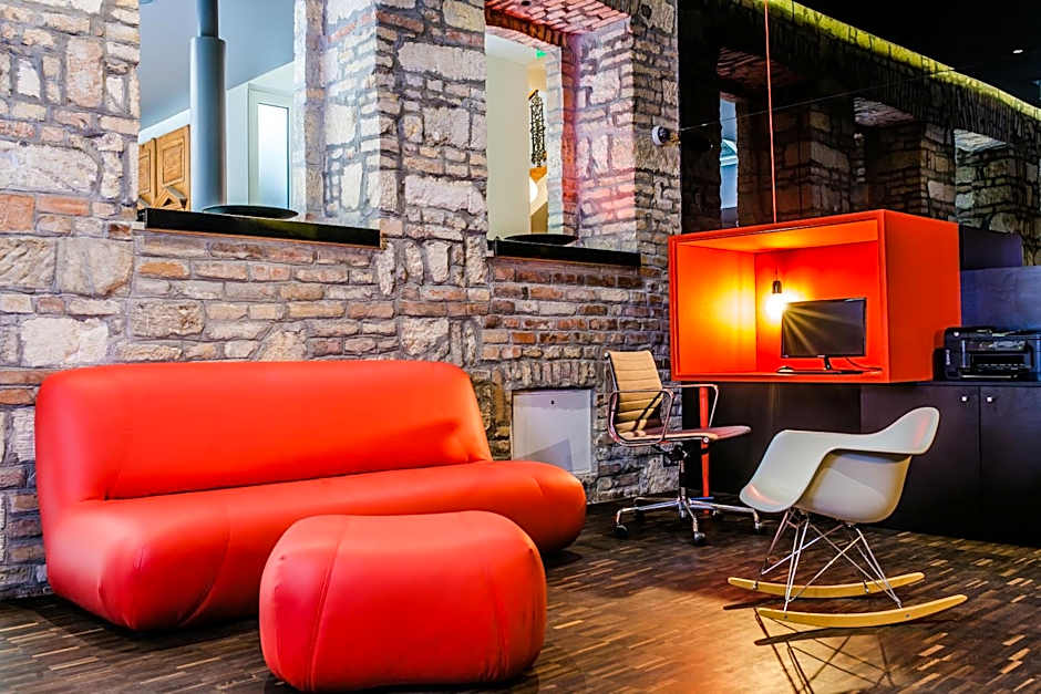 Casati Budapest Hotel