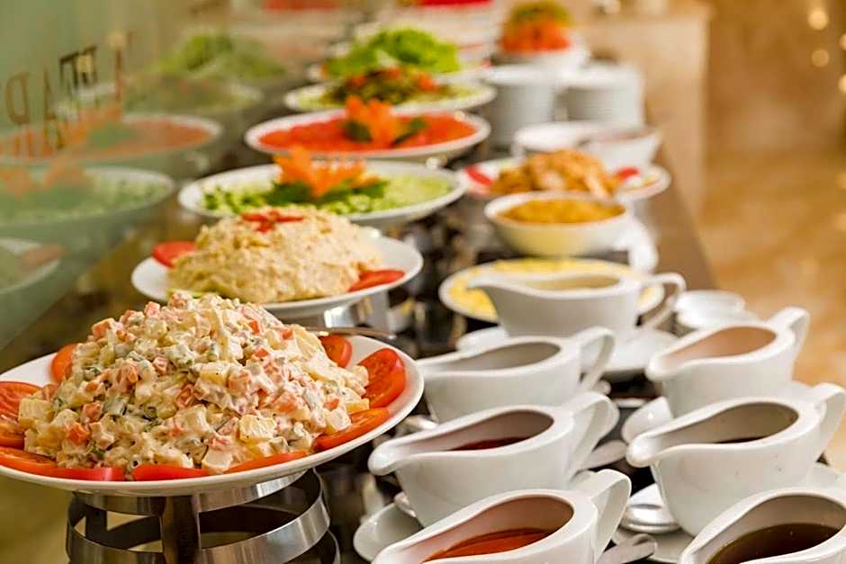 Riverside Hotel Quang Binh