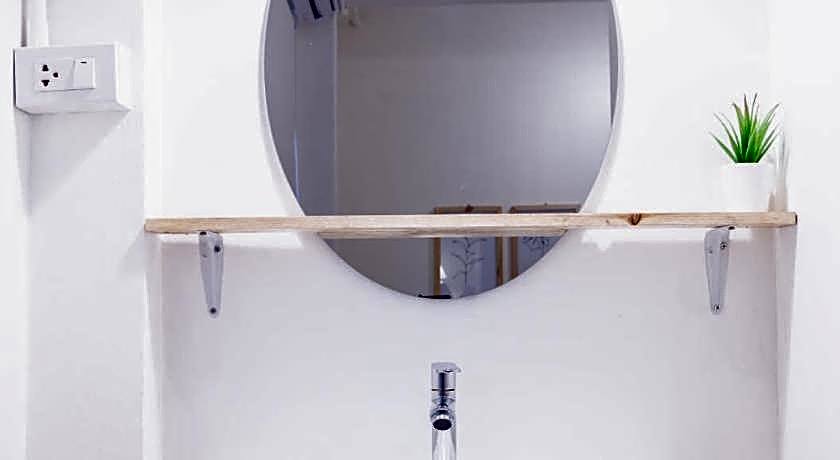 Petra Poshtel Donmuang