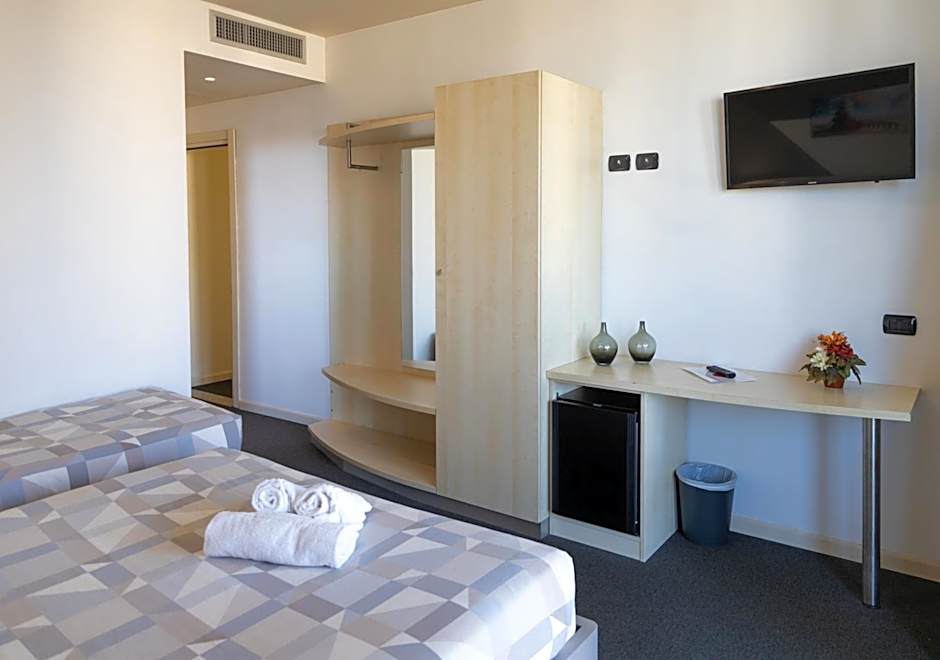 Hotel Giallo