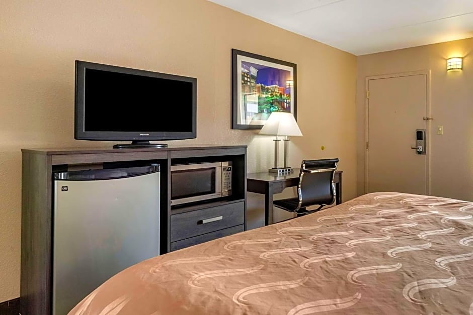 Quality Inn South Duncan