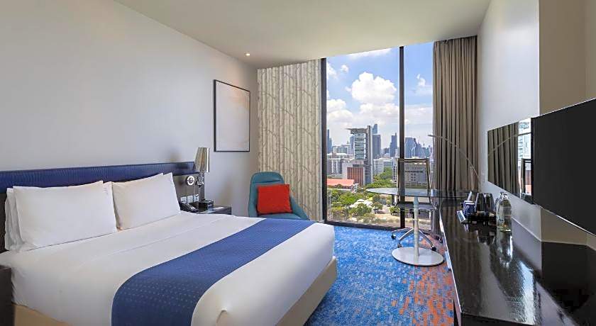 Holiday Inn Express Bangkok Siam By IHG