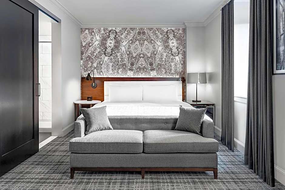 Le Meridien Indianapolis