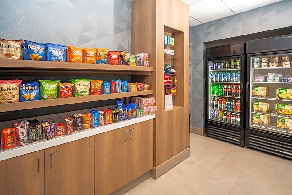 Holiday Inn Express and Suites Atlanta-Johns Creek By IHG