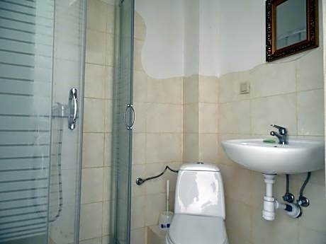 Economy Single Room