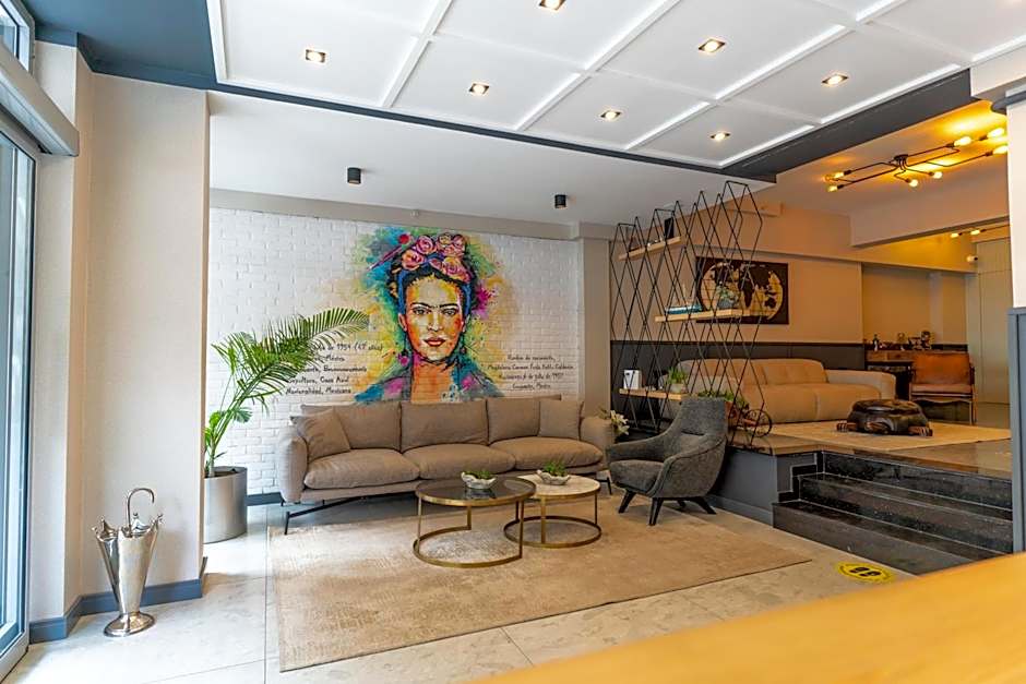 Viva La Vita Hotel