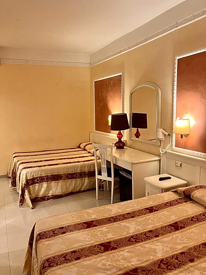 Hotel Erdarelli