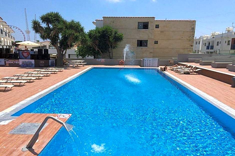 Pambos Napa Rocks Hotel - Adults Only