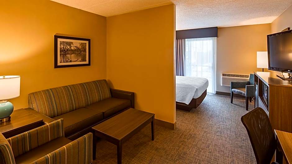 Best Western East Towne Suites