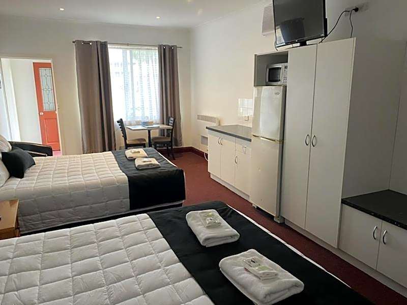 The Esplanade Motel