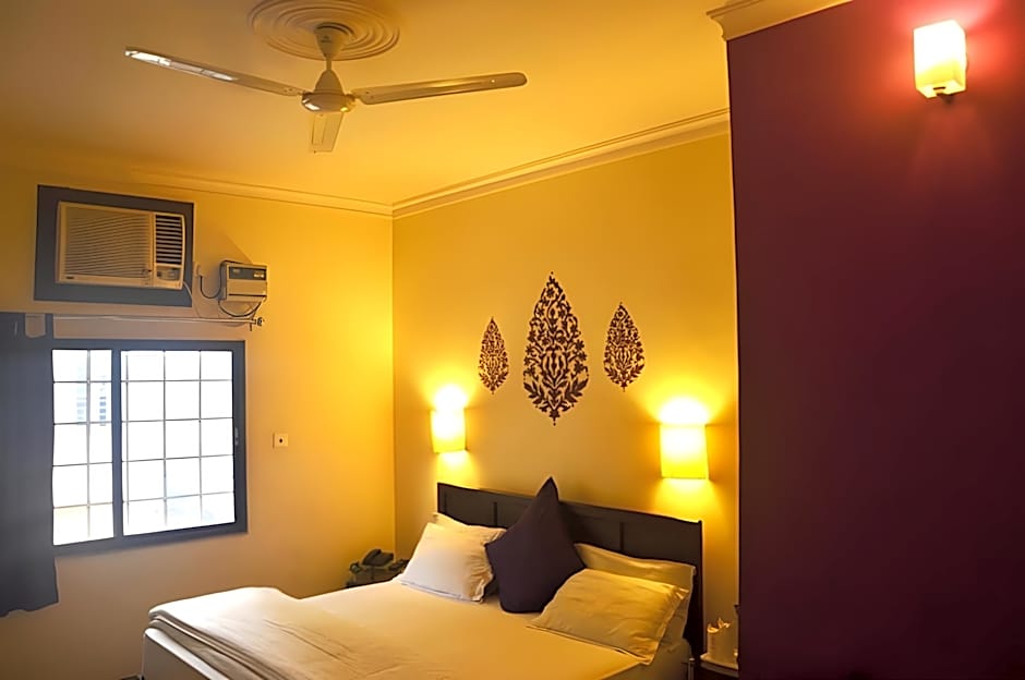La Casa Hotel