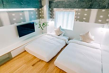 Premium Quadruple Room