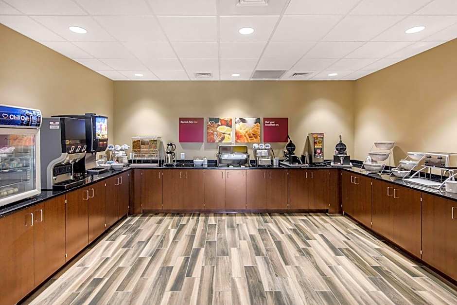 Comfort Suites