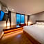 Two Y Hotel