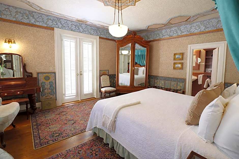 Simpson House Inn