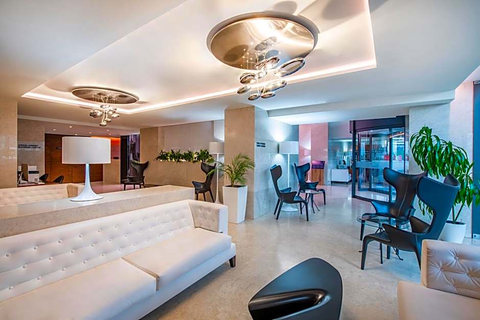 Alliance Palace Batumi