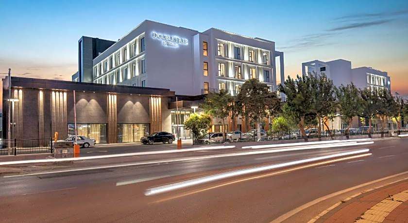 DoubleTree by Hilton Canakkale