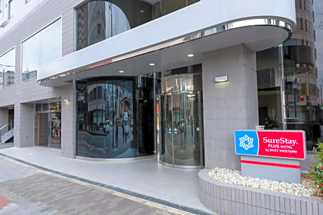 SureStay Plus Hotel by Best Western Shin-Osaka