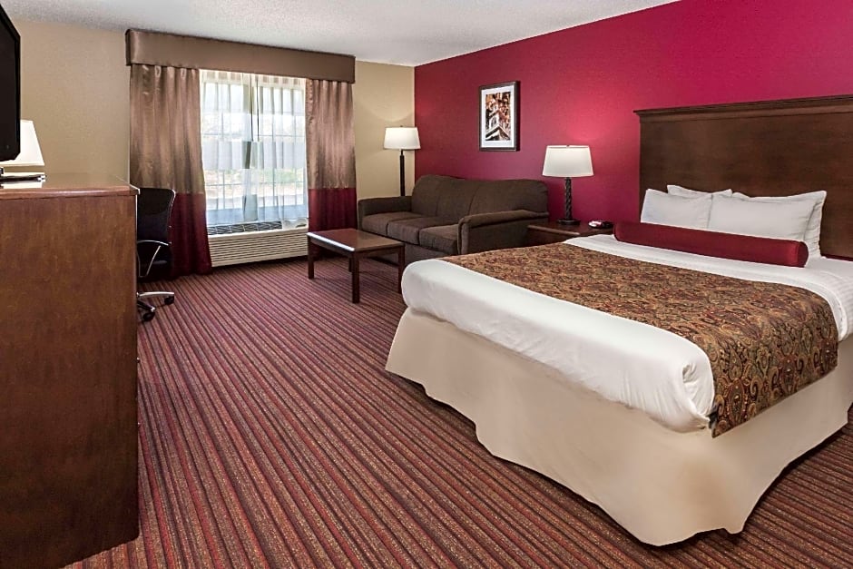 Baymont by Wyndham Mequon Milwaukee Area