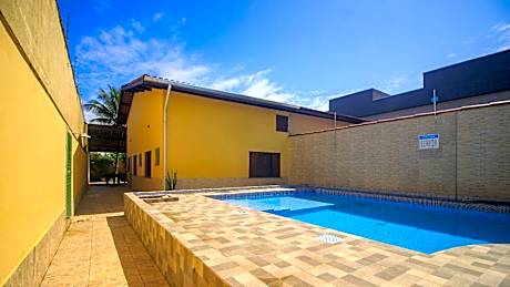 Piscina, Churrasqueira, Bilhar, SmartTV, Wi-Fi, 400mts mar!