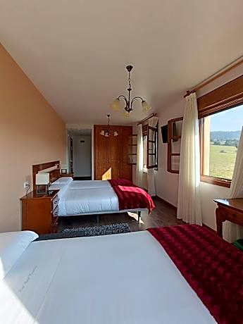 Triple Room with Private Bathroom