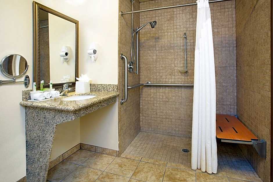 Holiday Inn Express and Suites Los Alamos Entrada Park By IHG