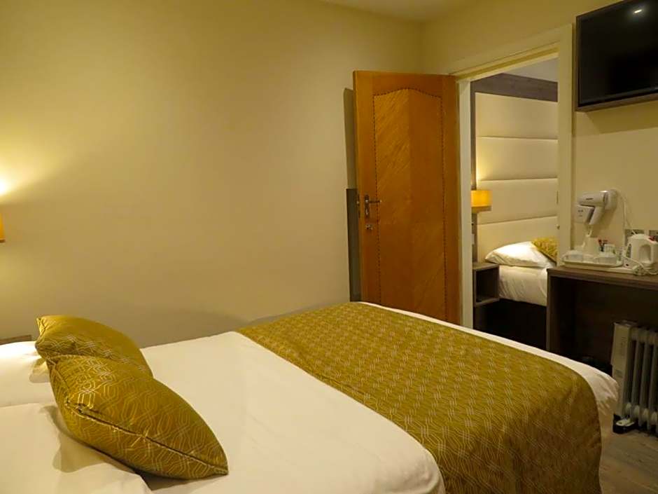 Glendale Hyde Park Hotel