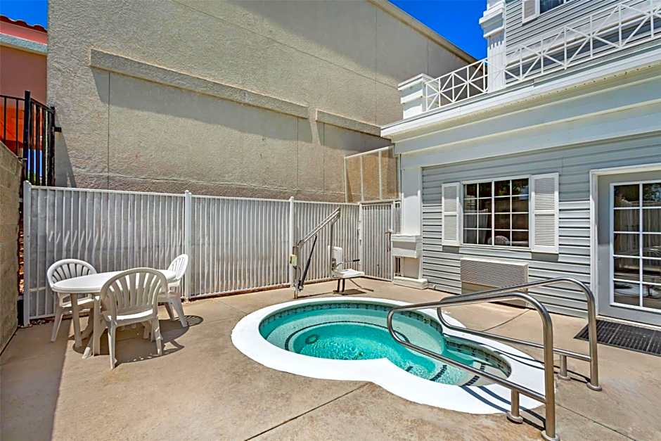 Best Western Luxury Inn