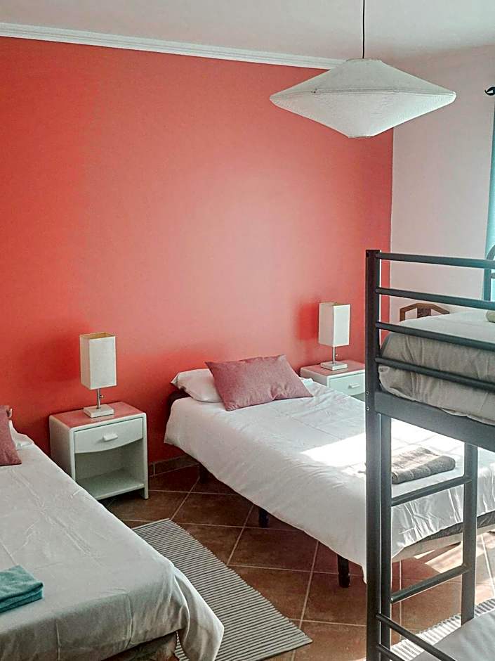 Cloud to Chill Surfhouse Baleal