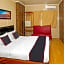 SUPER OYO Capital O 92676 Hotel Sion Holiday