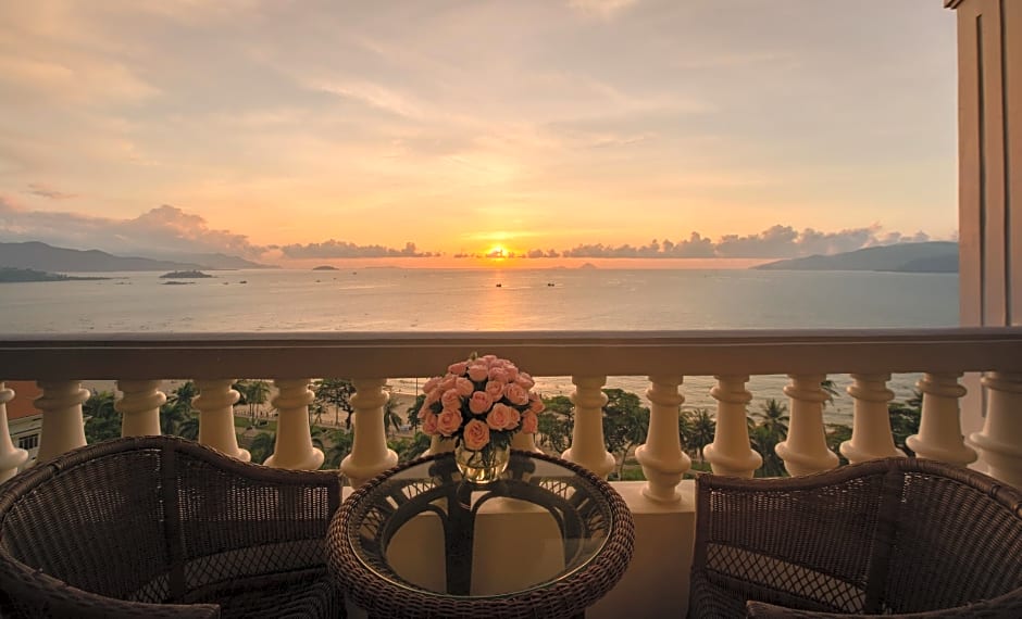 Sunrise Nha Trang Beach Hotel & Spa