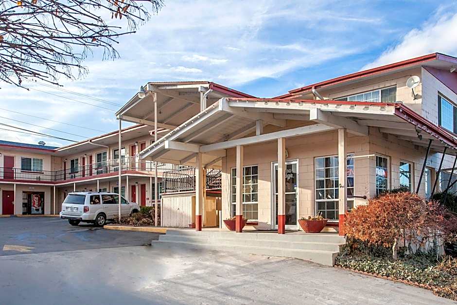 Downtown Inn