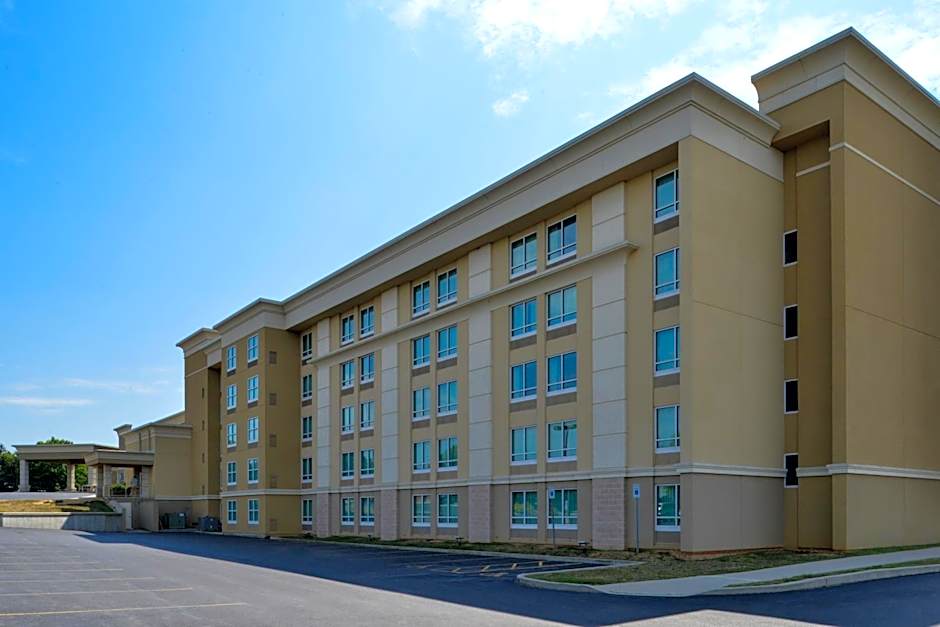 Holiday Inn Martinsburg By IHG
