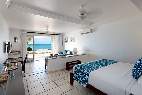 Premium Beachfront Suite