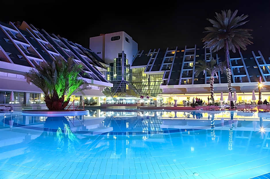 Queen's Park Goynuk Hotel - All Inclusive