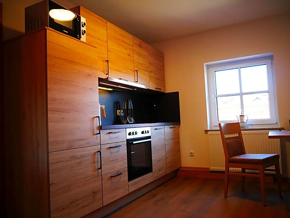 Heuhotel und Gästehaus Kohlstädt